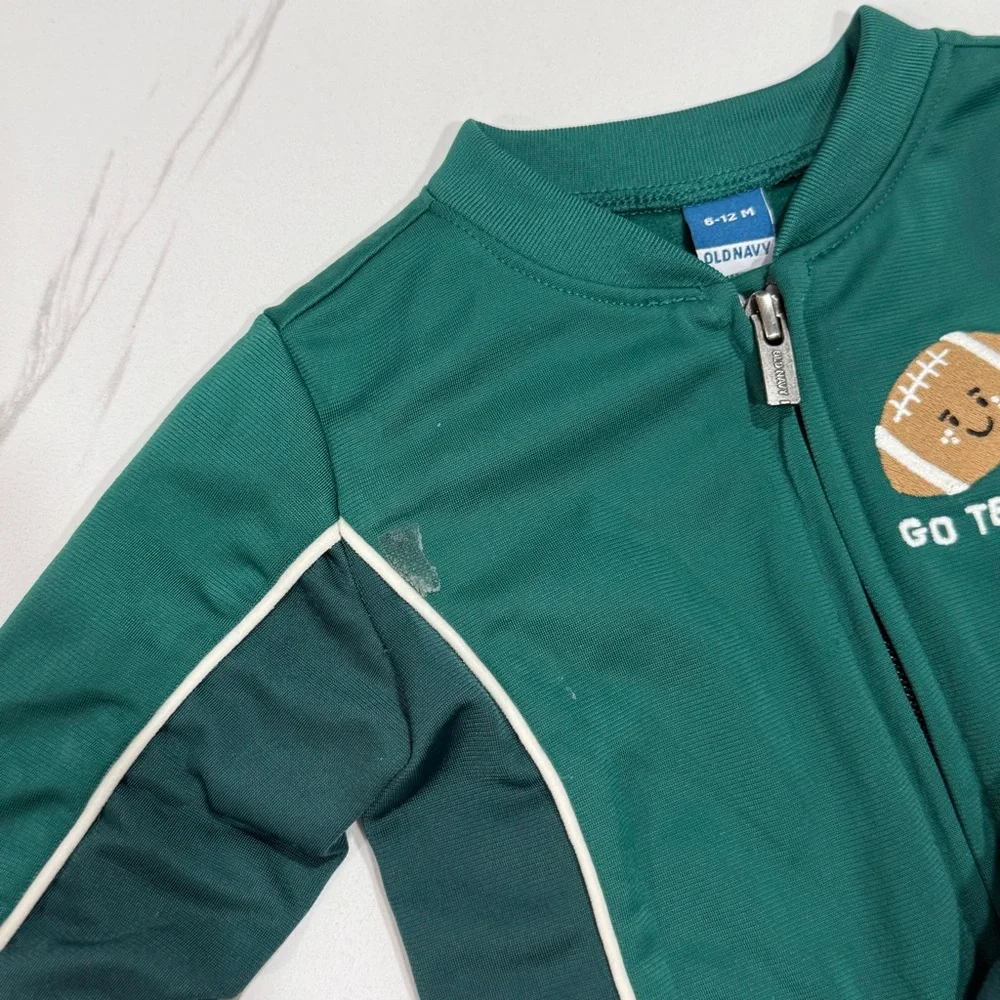 Old Navy size 12m